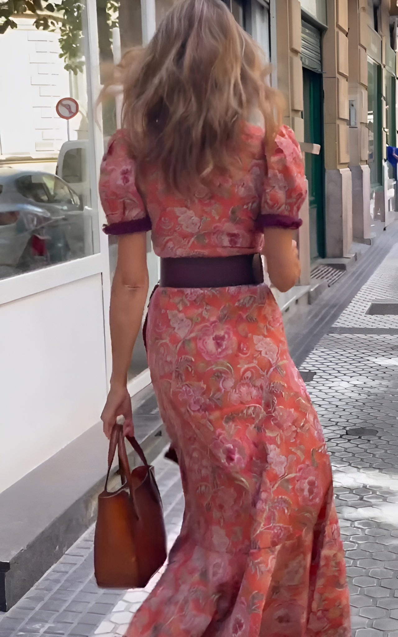 AVY | TUMMY COVERING ELEGANT DRESS